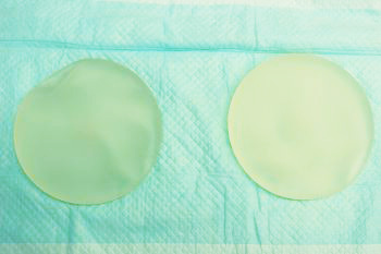 抜去したシリコンバッグ